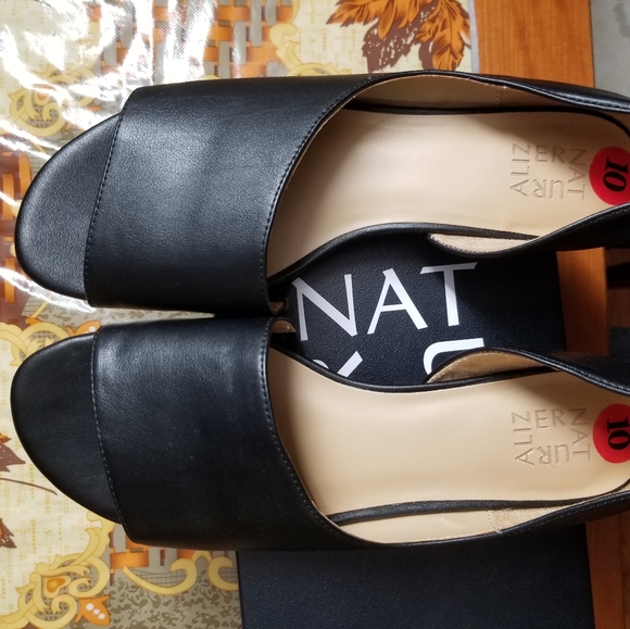 Women shoes - Picture 3 of 6